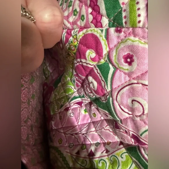 Vera Bradley "Pinwheel Pink"  Crossbody - Purse - Small tote - Retired 2008 - Picture 4 of 6